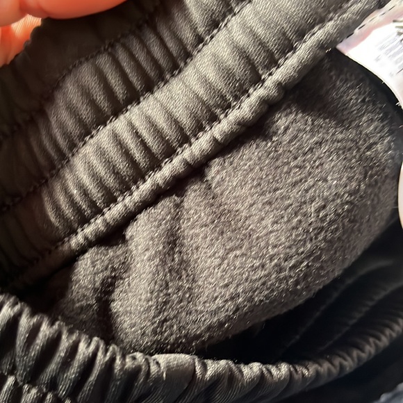 Adidas track pants - Picture 10 of 10